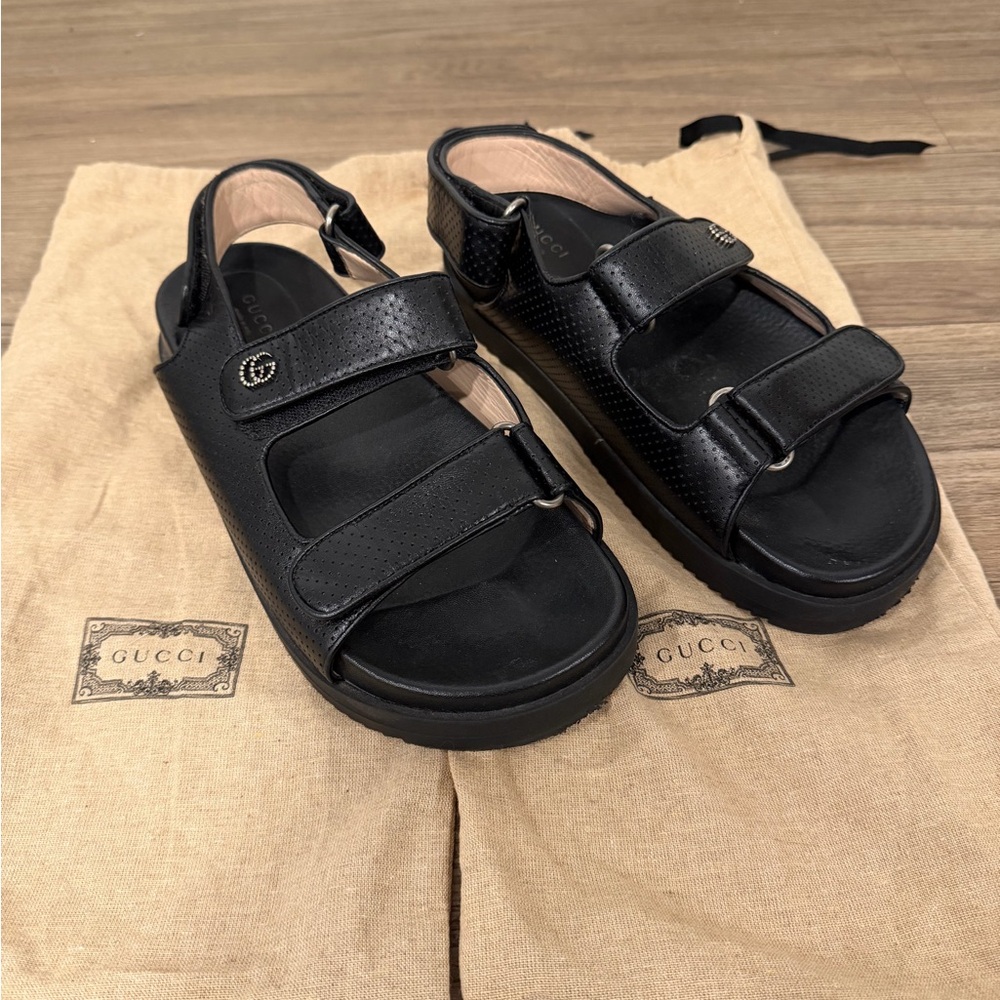 Gucci Black Leather Sandals